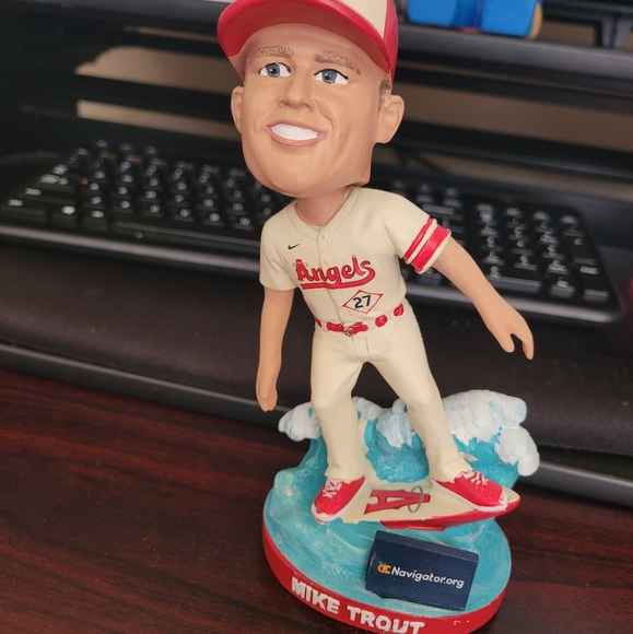 Mike Trout City Connect Bobblehead - Picture 3 of 3